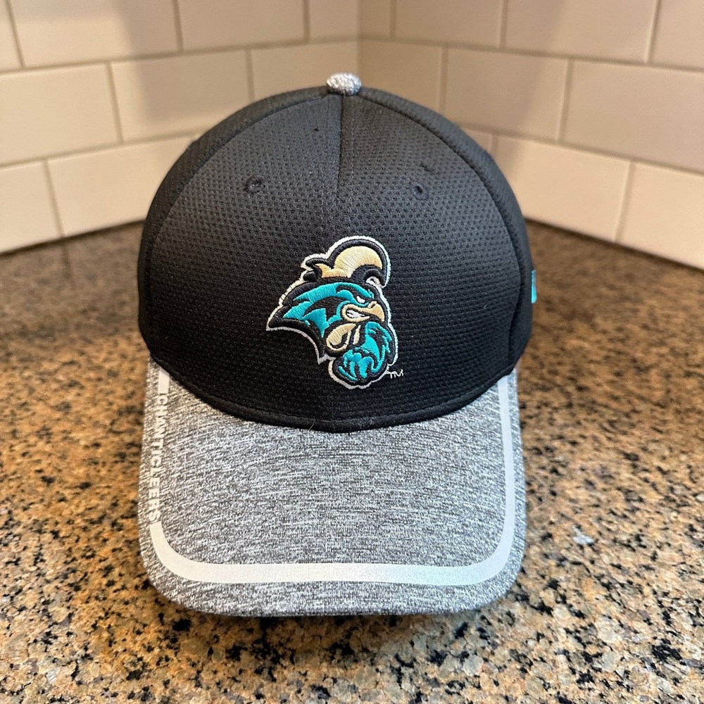 Coastal Carolina Chanticleers New Era 39THIRTY M/L Black Heather Grey Hat